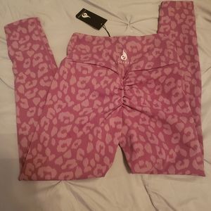 Ryderwear instinct scunch bum leggings